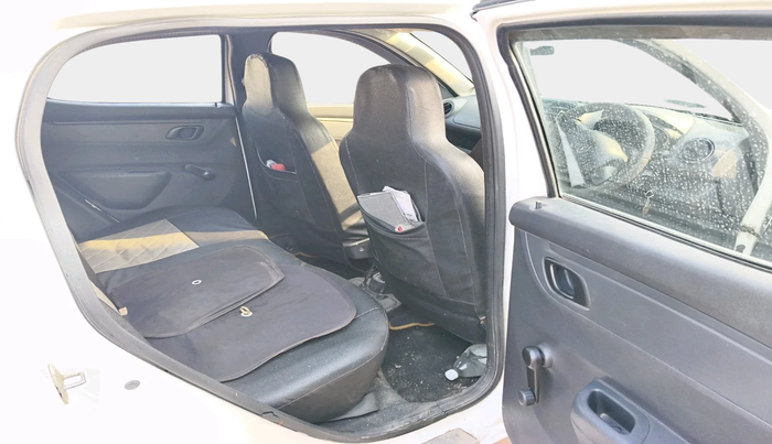 2016 Renault Kwid RXT 0.8, Petrol, Manual, 1,03,752 km, interior