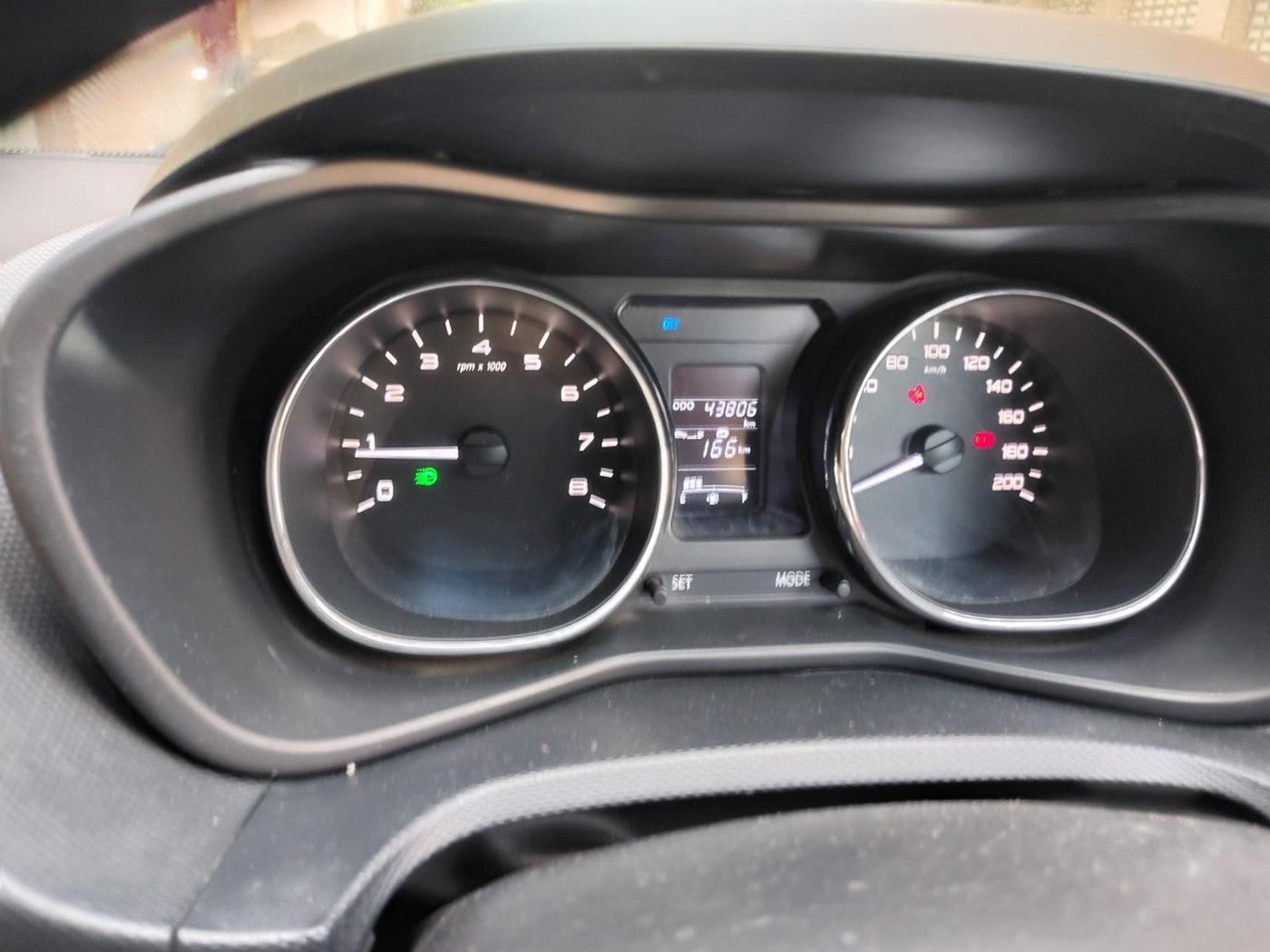 2019 Tata NEXON XT PLUS PETROL, Petrol, Manual, 43,806 km, interior