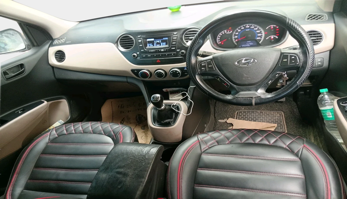 2018 Hyundai Grand i10 MAGNA 1.2 KAPPA VTVT CNG, Petrol, Manual, 1,05,099 km, interior