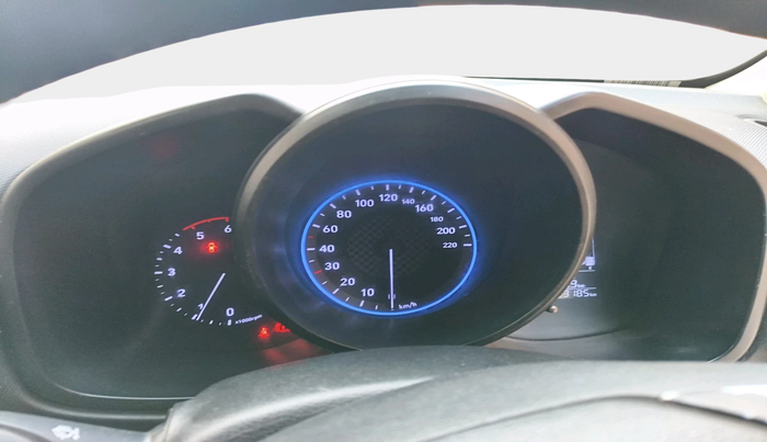 2019 Hyundai VENUE SX 1.4 CRDI, Diesel, Manual, 1,23,185 km, interior