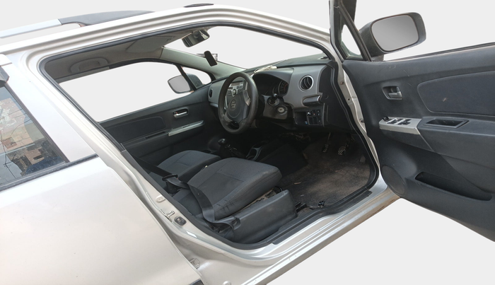 2011 Maruti Wagon R 1.0 VXI, Petrol, Manual, 1,33,617 km, interior