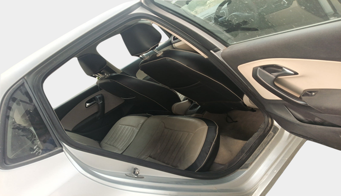 2012 Volkswagen Polo COMFORTLINE 1.2L, Diesel, Manual, 1,25,029 km, interior