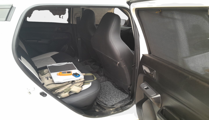 2023 Maruti Swift LXI, Petrol, Manual, 9,401 km, interior