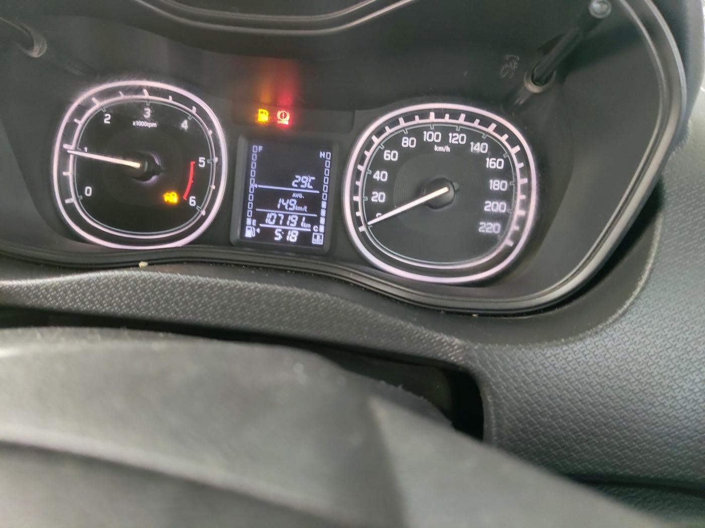 2017 Maruti Vitara Brezza ZDI PLUS, Diesel, Manual, 1,09,000 km, interior