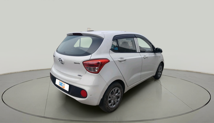 2017 Hyundai Grand i10 SPORTZ 1.2 KAPPA VTVT, Petrol, Manual, 1,00,292 km, exterior