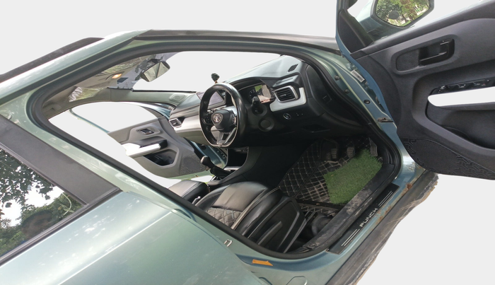 2021 Tata PUNCH ACCOMPLISHED MT, Petrol, Manual, 37,570 km, interior
