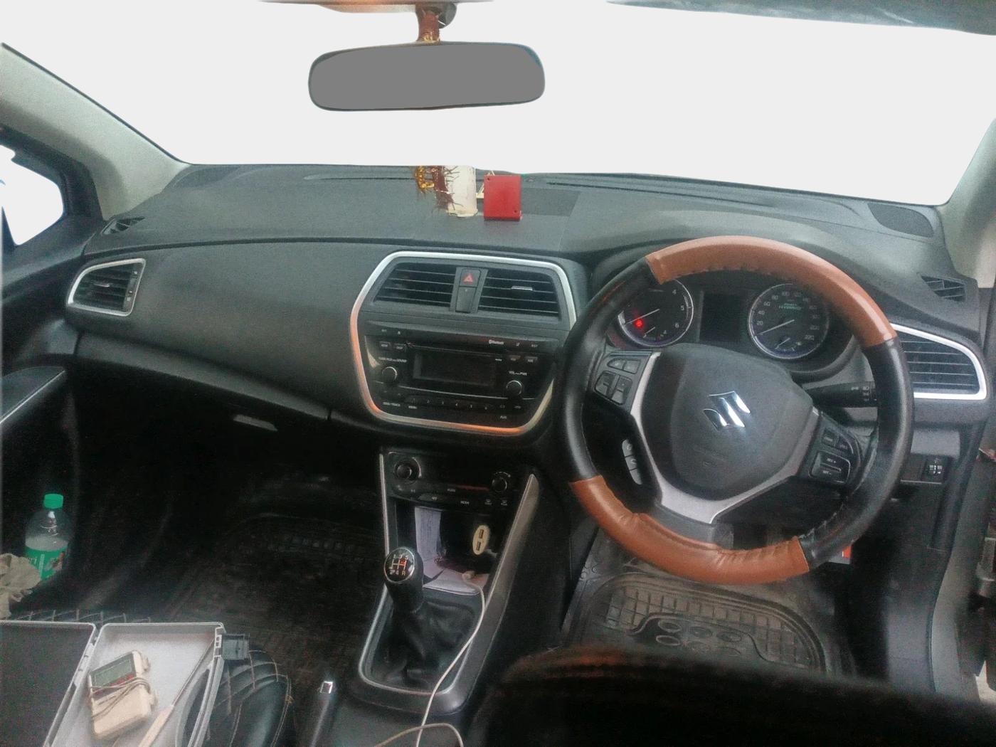 2018 Maruti S Cross DELTA 1.3, Diesel, Manual, 74,176 km, interior