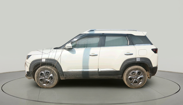 2023 Maruti BREZZA VXI SMART HYBRID, Petrol, Manual, 17,413 km, exterior