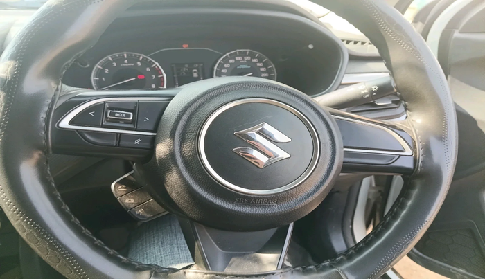 2023 Maruti BREZZA VXI SMART HYBRID, Petrol, Manual, 17,413 km, interior