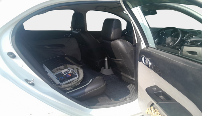 2016 Tata Tiago XZ DIESEL, Diesel, Manual, 80,086 km, interior