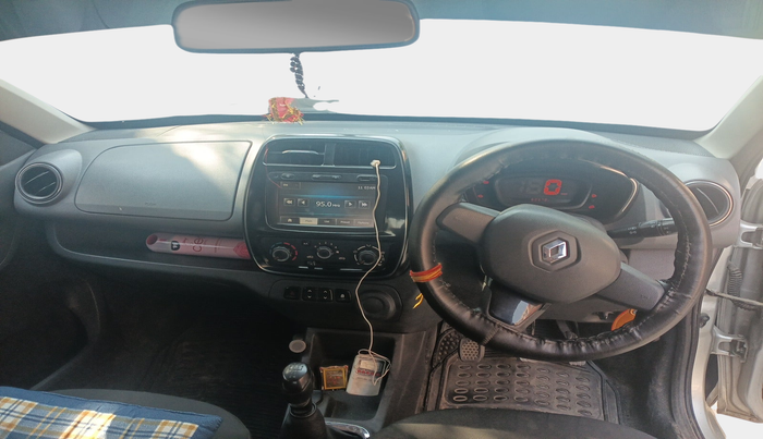 2016 Renault Kwid RXT 0.8, Petrol, Manual, 60,371 km, interior