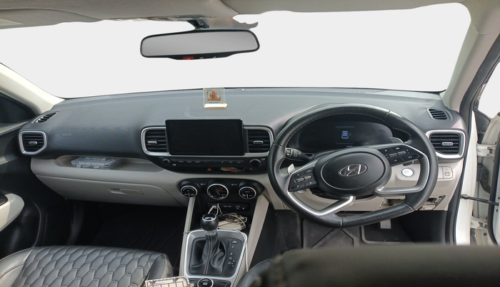 2023 Hyundai VENUE SX (O) 1.0 TURBO DCT, Petrol, Automatic, 16,349 km, interior