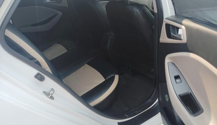 2019 Hyundai Elite i20 MAGNA PLUS 1.2, Petrol, Manual, 25,001 km, interior