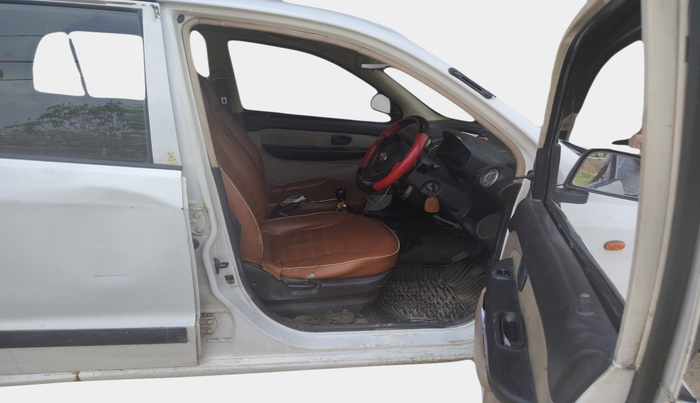 2011 Hyundai Santro Xing GLS, Petrol, Manual, 1,23,105 km, interior