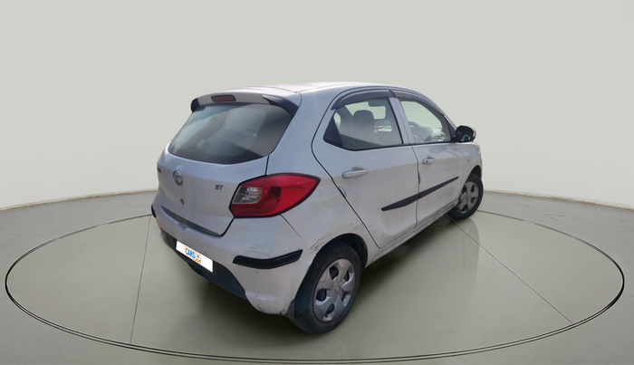2018 Tata Tiago XT PETROL, Petrol, Manual, 1,06,704 km, exterior