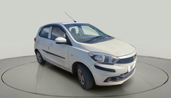 2018 Tata Tiago XT PETROL, Petrol, Manual, 1,06,704 km, exterior