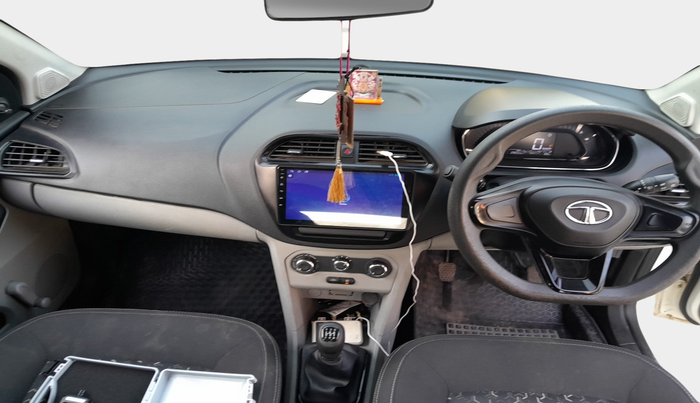 2021 Tata Tiago XE PETROL, Petrol, Manual, 29,556 km, interior