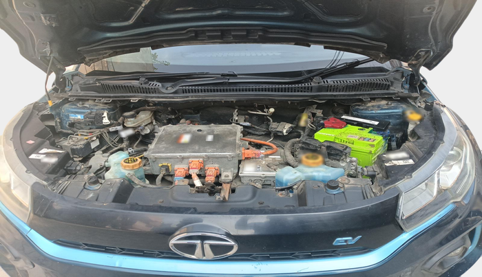 2022 Tata NEXON EV XZ PLUS, Electric, Automatic, 58,150 km, exterior