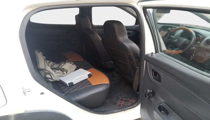 2015 Renault Kwid RXT 0.8, Petrol, Manual, 75,711 km, interior