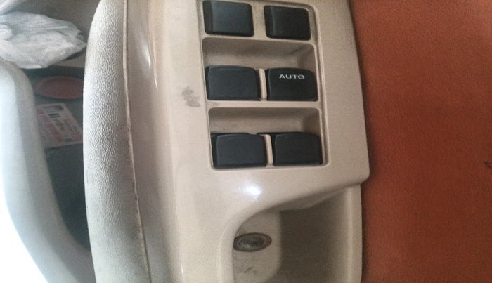 2012 Maruti Ertiga VXI, Petrol, Manual, 1,75,146 km, interior