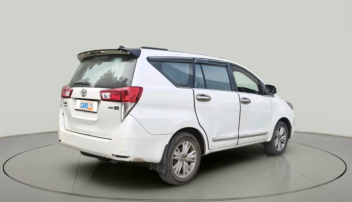 2017 Toyota Innova Crysta 2.8 ZX AT 7 STR, Diesel, Automatic, 1,77,898 km, exterior