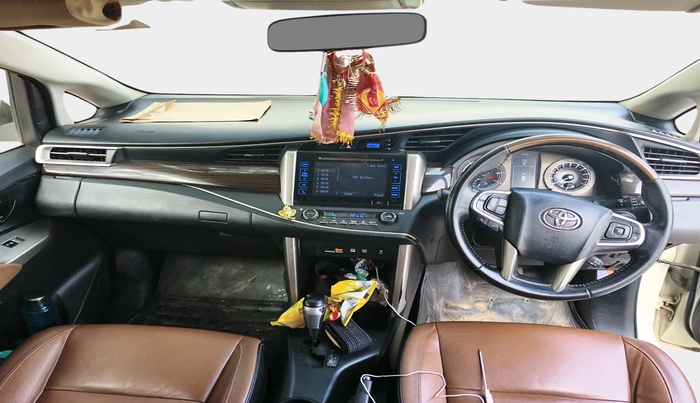 2017 Toyota Innova Crysta 2.8 ZX AT 7 STR, Diesel, Automatic, 1,77,898 km, interior