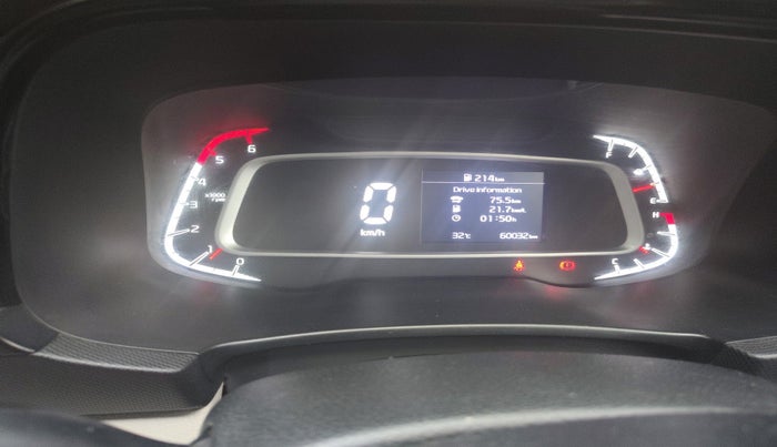 2022 KIA SONET HTX ANNIVERSARY EDITION 1.5, Diesel, Manual, 60,032 km, interior