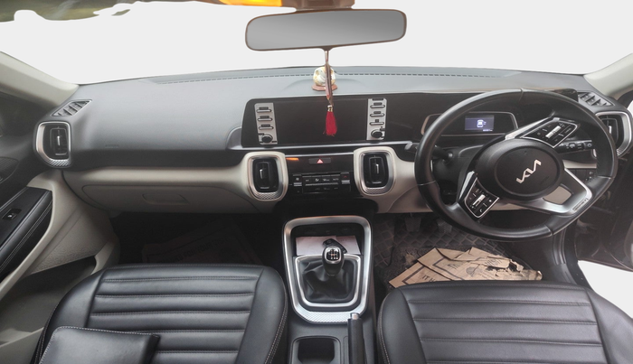2022 KIA SONET HTX ANNIVERSARY EDITION 1.5, Diesel, Manual, 60,032 km, interior