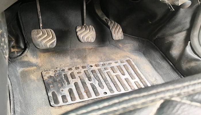 2016 Renault Kwid RXL, Petrol, Manual, 79,573 km, interior