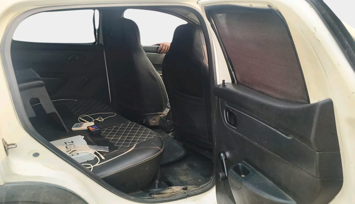 2016 Renault Kwid RXL, Petrol, Manual, 79,573 km, interior