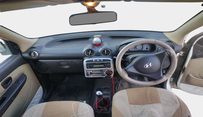 2012 Hyundai Santro Xing GLS, CNG, Manual, 1,18,790 km, interior