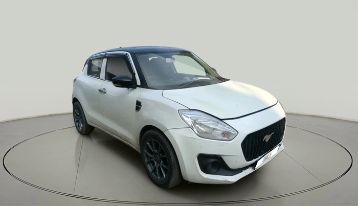 2020 Maruti Swift LXI, Petrol, Manual, 70,554 km, exterior