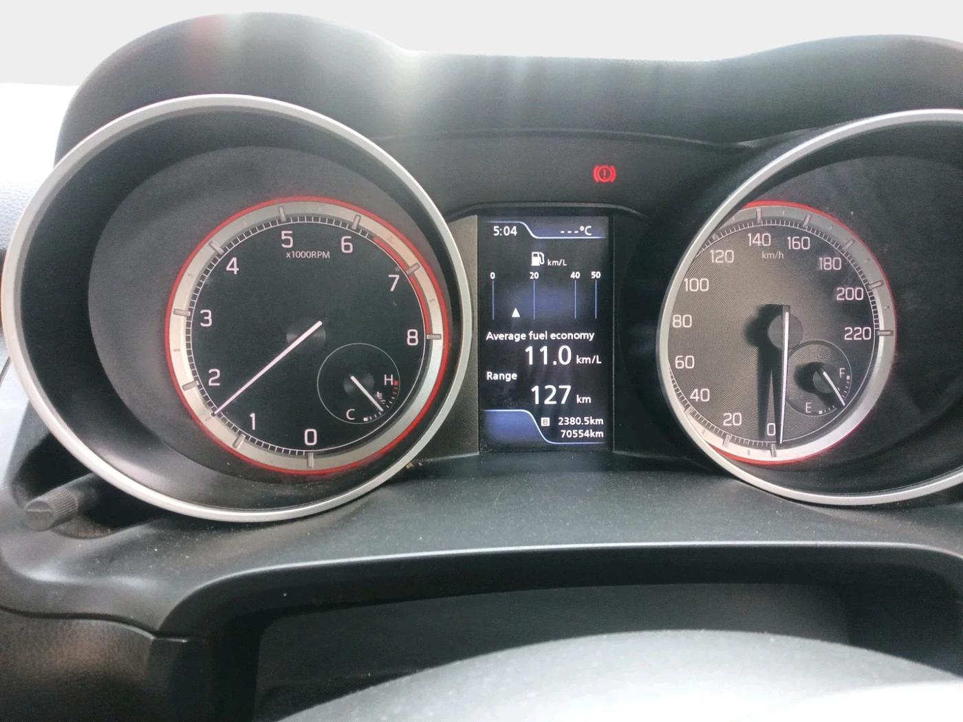 2020 Maruti Swift LXI, CNG, Manual, 70,554 km, interior