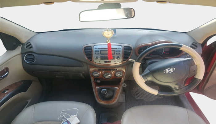 2011 Hyundai i10 MAGNA 1.1, Petrol, Manual, 69,426 km, interior