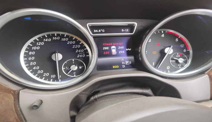 2015 Mercedes Benz Ml Class 250 CDI, Diesel, Automatic, 1,89,896 km, interior