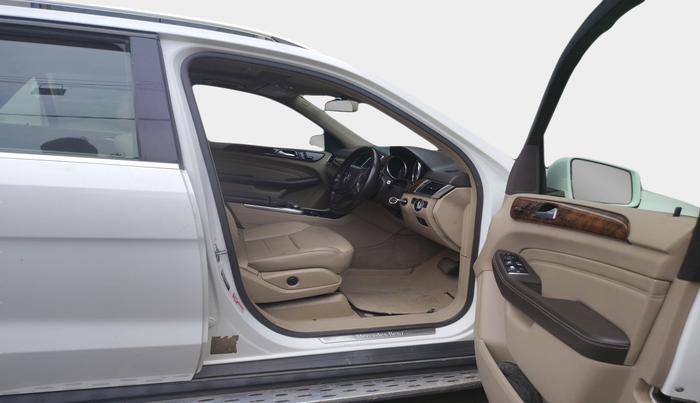 2015 Mercedes Benz Ml Class 250 CDI, Diesel, Automatic, 1,89,896 km, interior