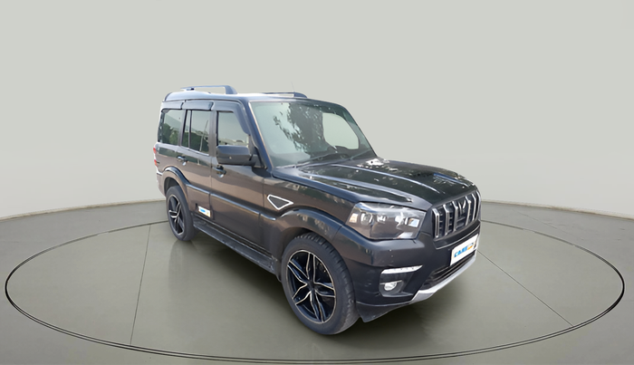 2019 Mahindra Scorpio S9, Diesel, Manual, 92,648 km, exterior