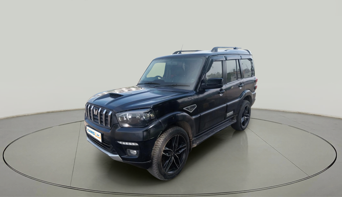 2019 Mahindra Scorpio S9, Diesel, Manual, 92,648 km, exterior