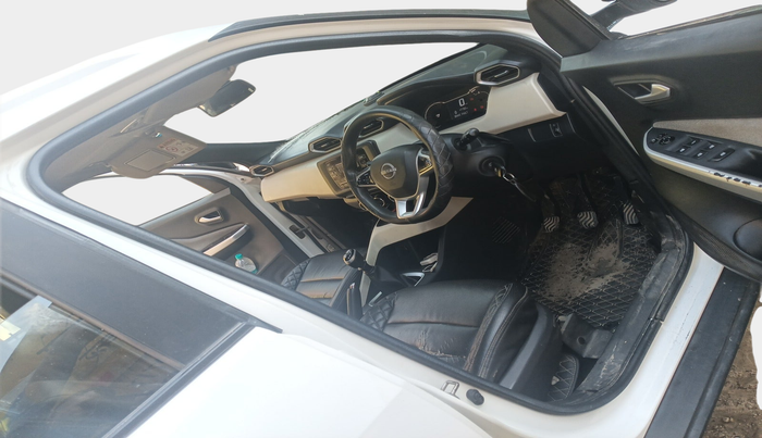 2021 Nissan MAGNITE XL, Petrol, Manual, 47,794 km, interior