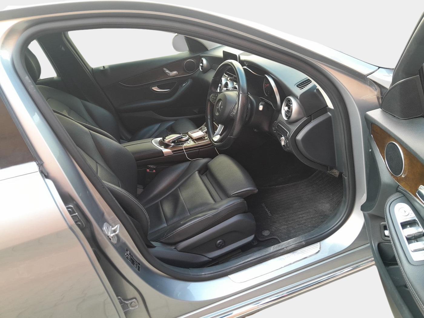 2015 Mercedes Benz C Class C 200 AVANTGARDE, Petrol, Automatic, 27,649 km, interior