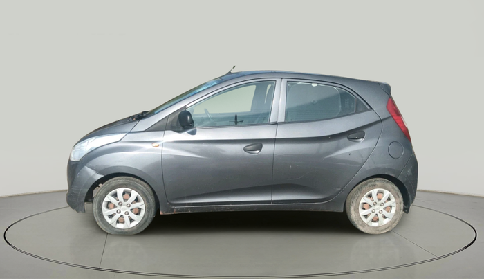 2018 Hyundai Eon MAGNA +, Petrol, Manual, 82,179 km, exterior