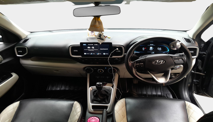 2022 Hyundai VENUE S(O) 1.2, Petrol, Manual, 40,178 km, interior