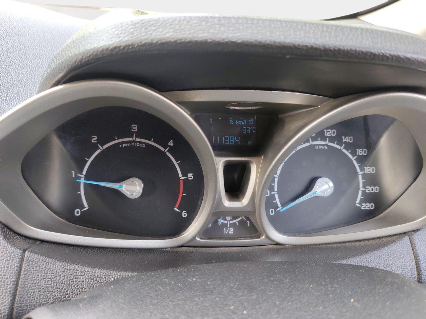 2014 Ford Ecosport TITANIUM 1.5L DIESEL, Diesel, Manual, 1,11,569 km, interior