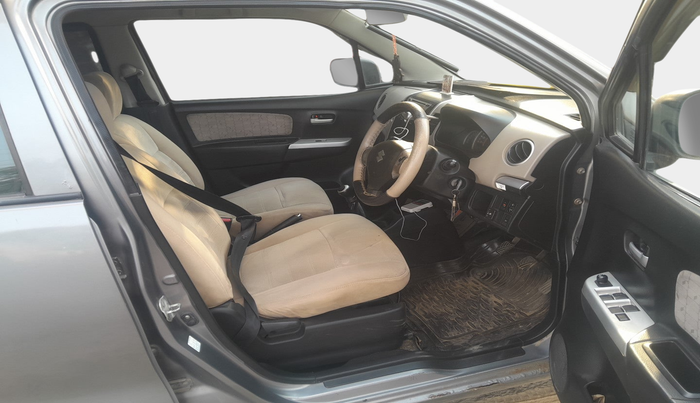 2014 Maruti Wagon R 1.0 VXI, Petrol, Manual, 90,278 km, interior