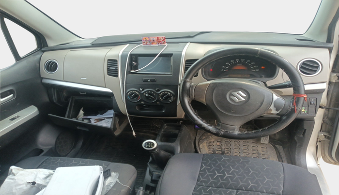 2014 Maruti Wagon R 1.0 LXI CNG, CNG, Manual, 1,01,500 km, interior