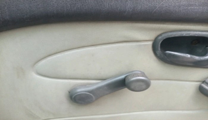 2011 Hyundai Santro Xing GL, Petrol, Manual, 1,82,476 km, interior