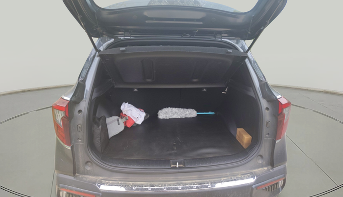 2024 KIA SELTOS  X LINE 1.5 DIESEL AT, Diesel, Automatic, 20,896 km, exterior