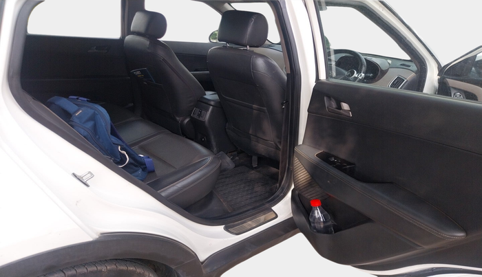 2015 Hyundai Creta SX (O) 1.6 DIESEL, Diesel, Manual, 1,57,104 km, interior