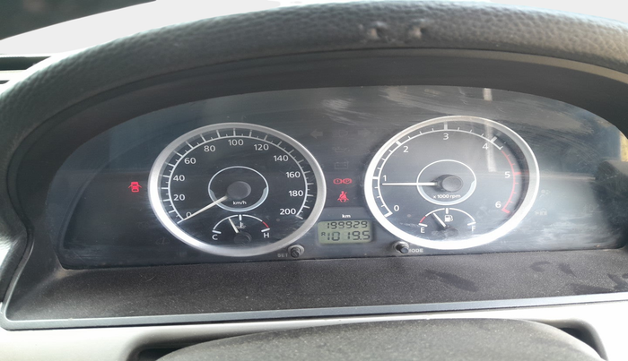 2017 Tata Safari Storme 2.2 EX 4X2, Diesel, Manual, 1,99,929 km, interior
