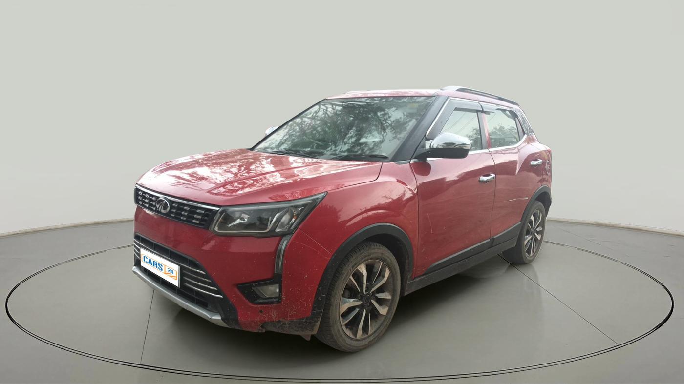 2019 Mahindra XUV300 W8 (O) 1.2 PETROL, Petrol, Manual, 64,072 km, exterior